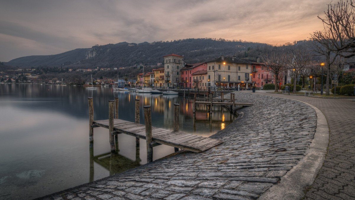 Pella e Santuario della Madonna del Sasso